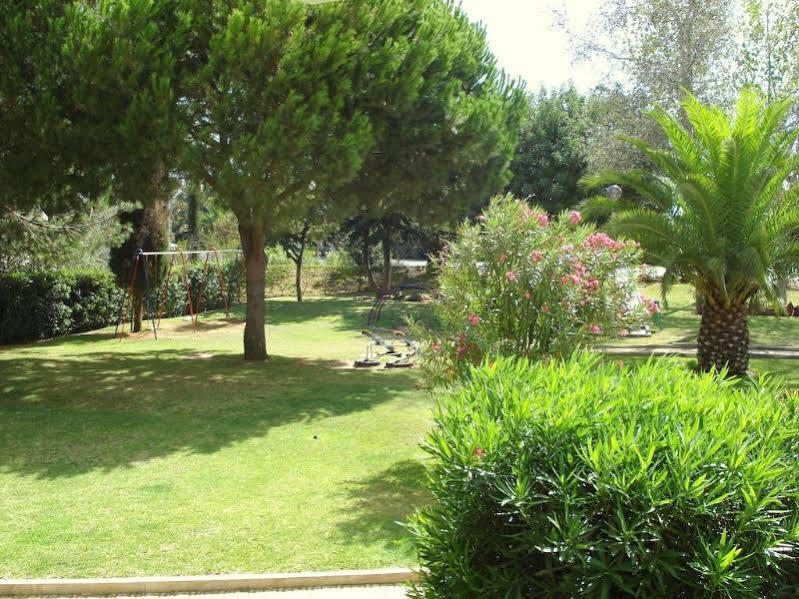 Parque Das Amendoeiras Vilamoura Exterior photo